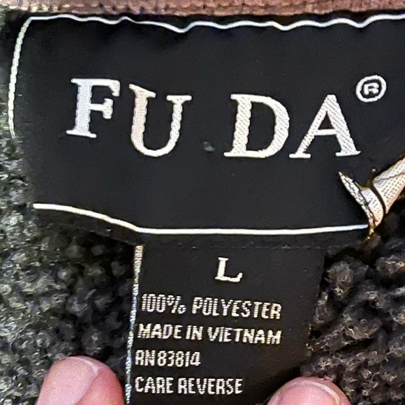 Gray and brown fleece jacket with a zipper #fleecejacket FUDA #winter - Picture 4 of 6